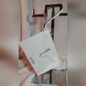 Guess Wristlet